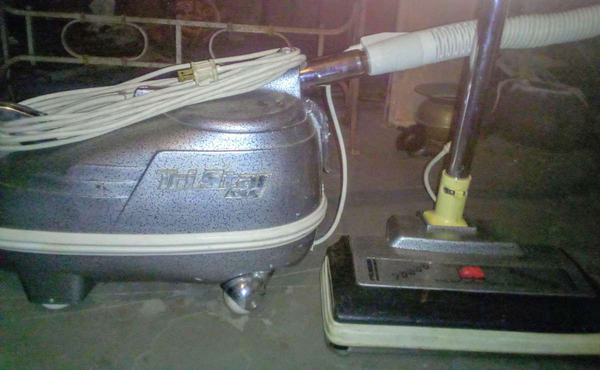 TriStar DXL vacuum from 70s