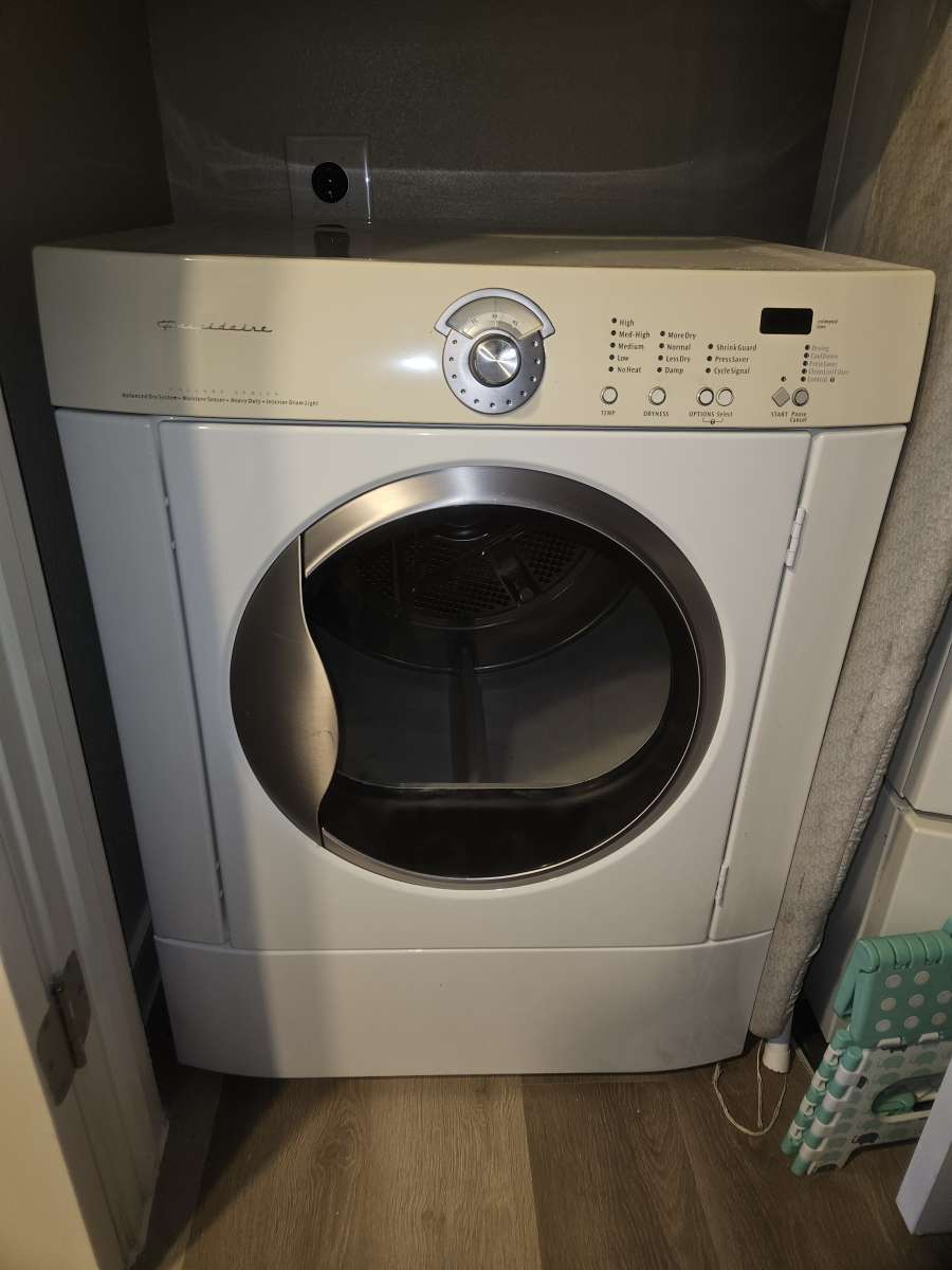 Frigidaire Dryer