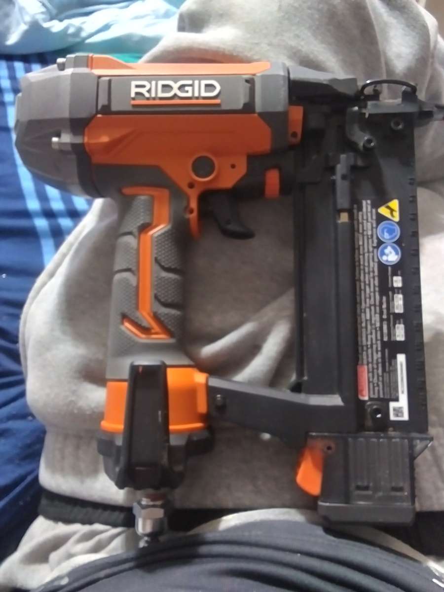 18 g rigid nail gun