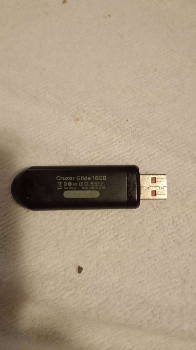 USB flash drive