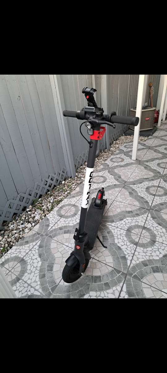 Scooters Electric