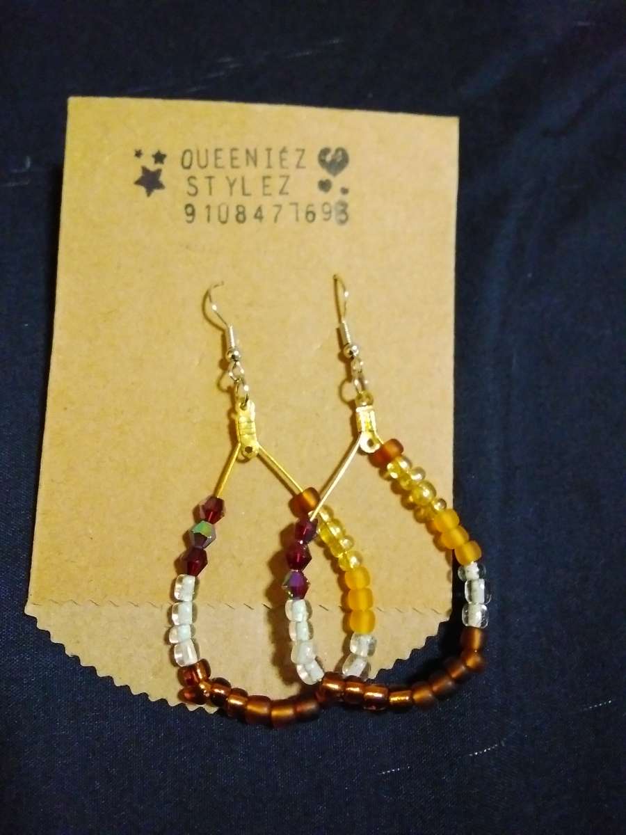 handmade beaded ear rings