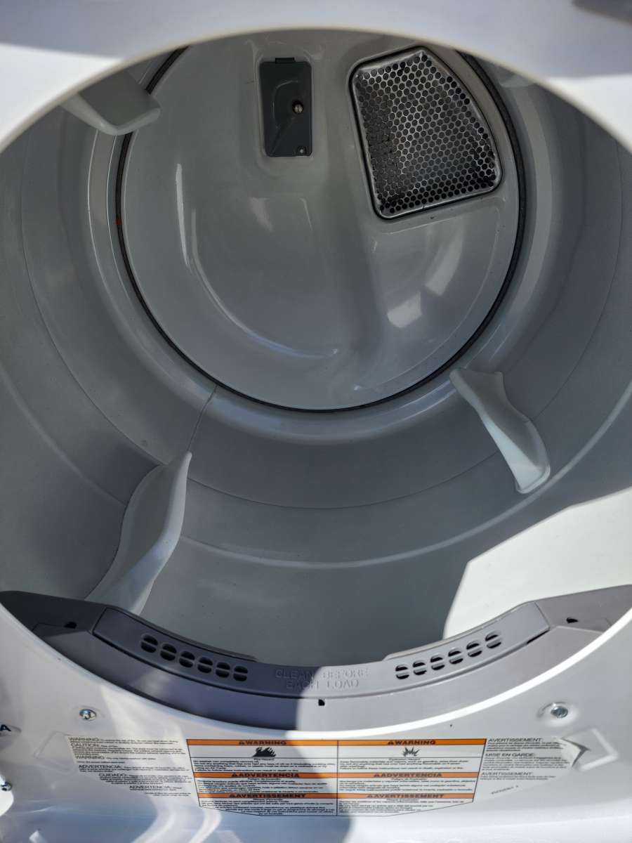 MAYTAG FRONTLOAD GAS SET