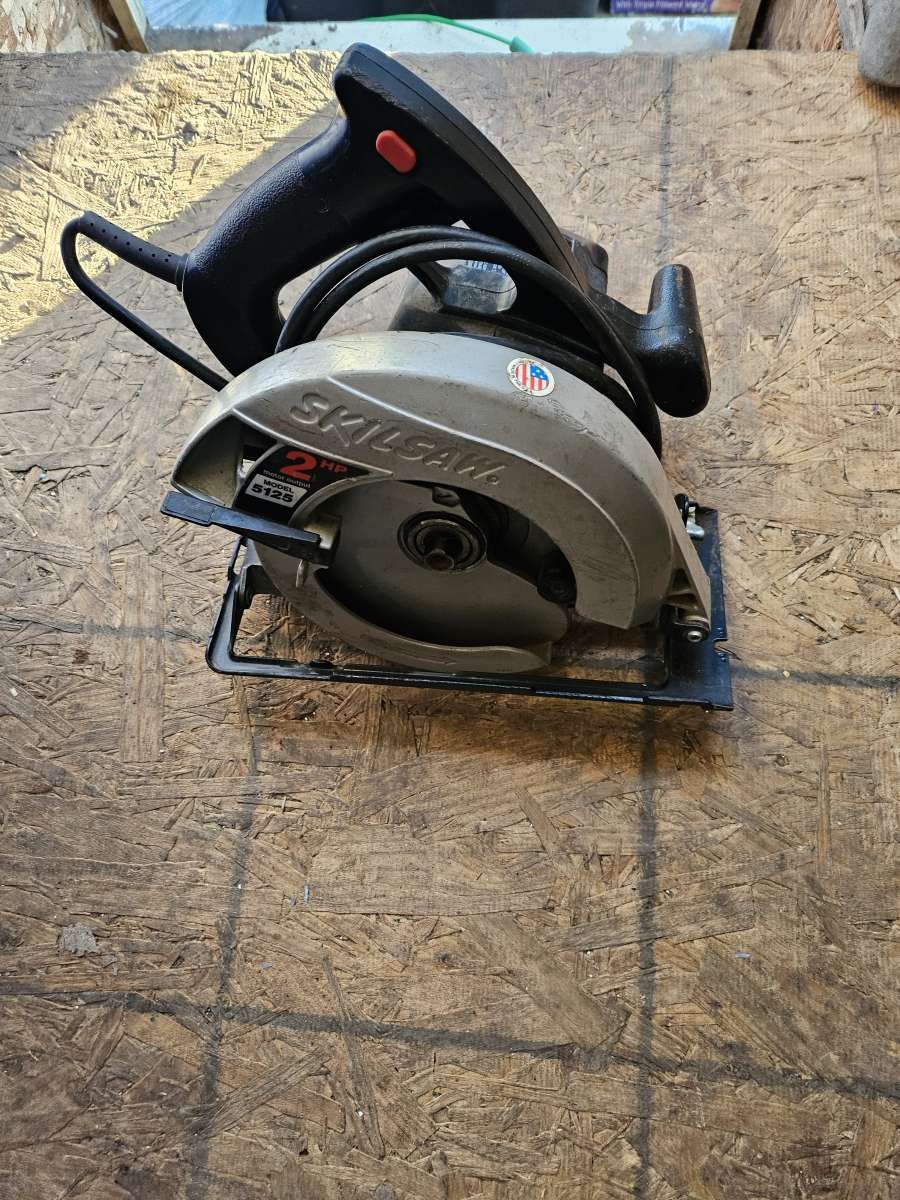 Tool Box  Skilsaw and more