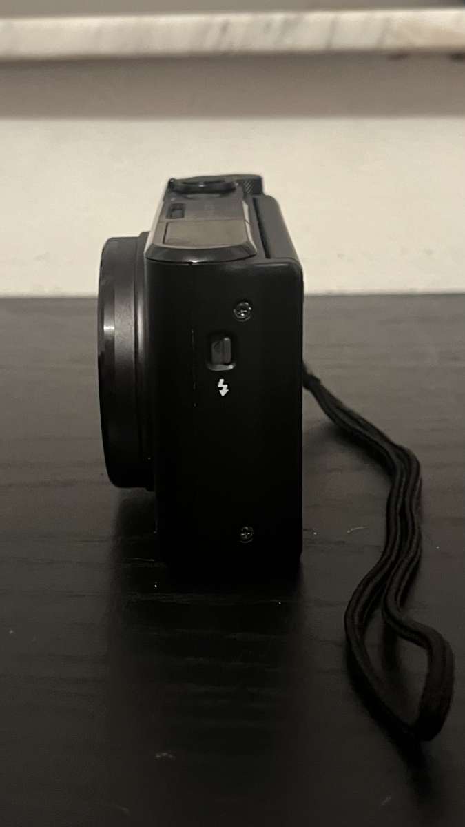 Canon Poweshot sx740hs