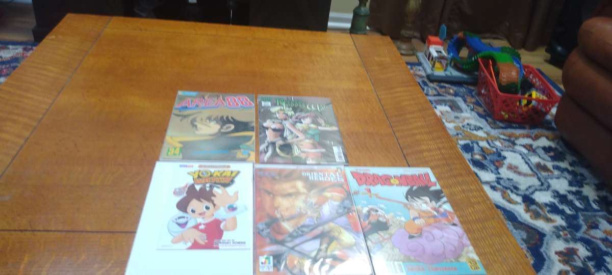 back stock blow out slnglelssues lots of 25 All different co