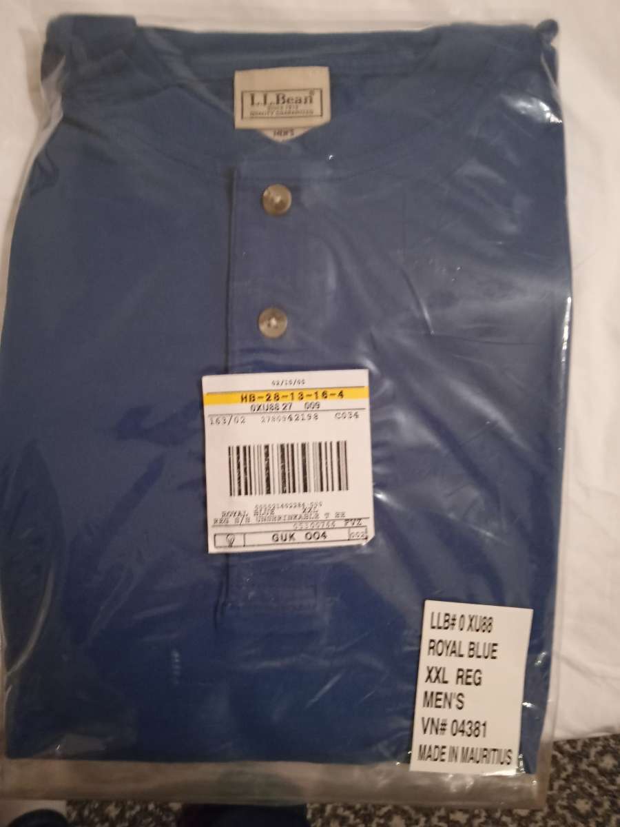 L L Bean Short sleeve shirt