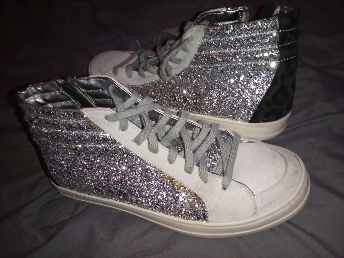 P448 girls skate shoes