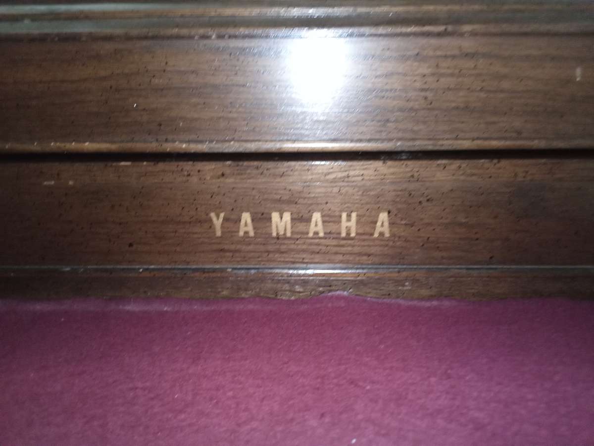 Yamaha Upright Piano