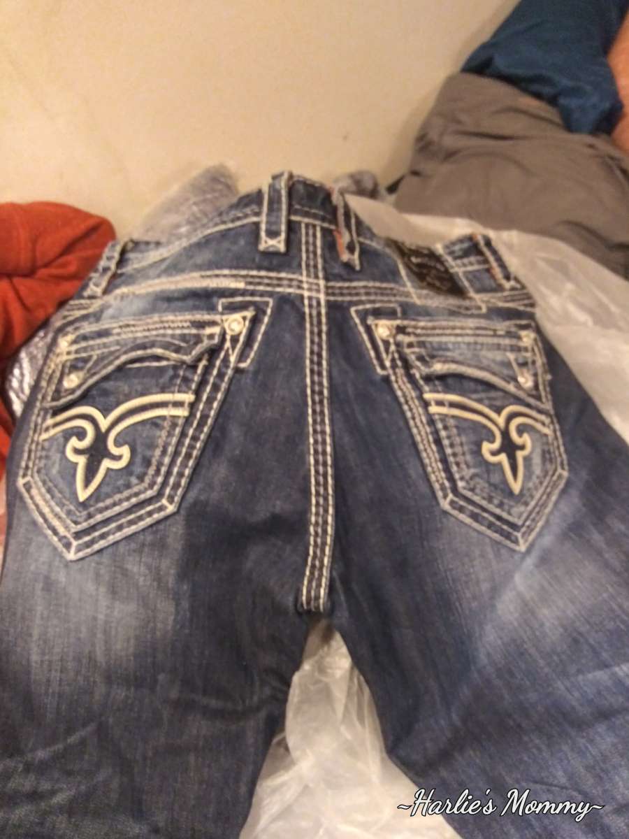 Mens ROCK REVIVAL Blue jeans size 38 BRAND NEW