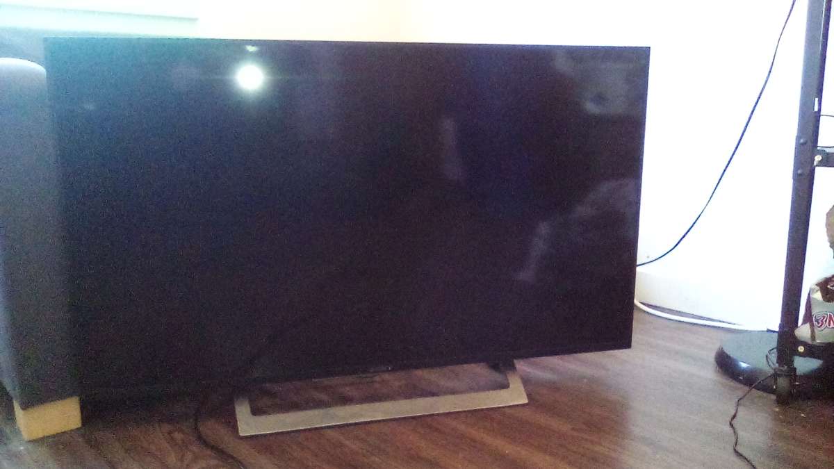 Sony Bravia smart TV 43 inches