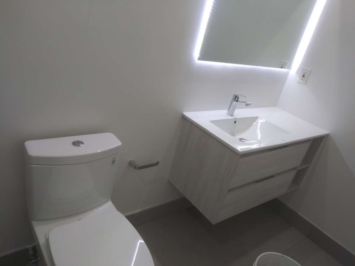 trabajos de pintura  plaster pisos laminados