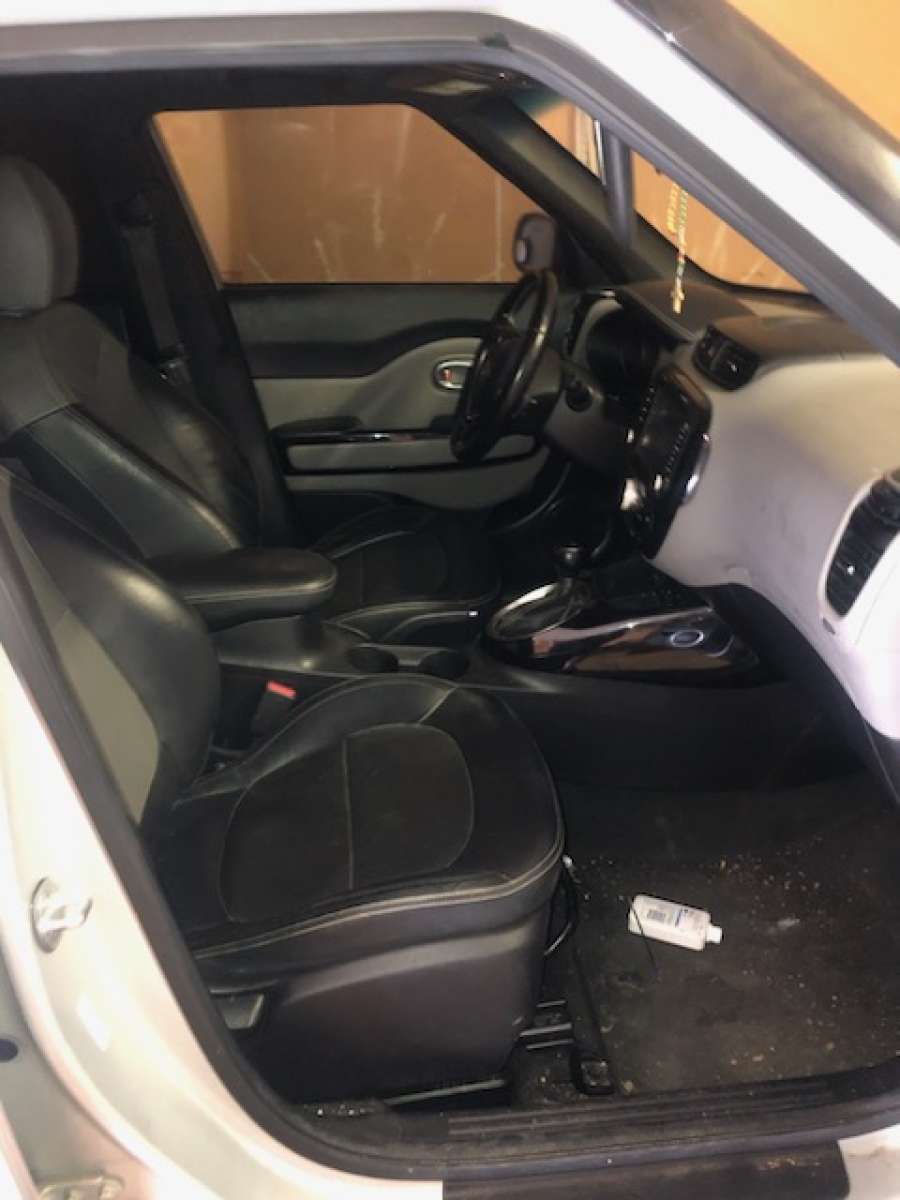 2014 Kia soul NO ENGINE