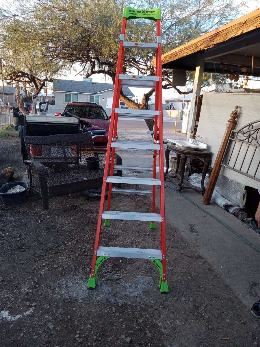 8 inch Louisville ladder 8 inch model 1508