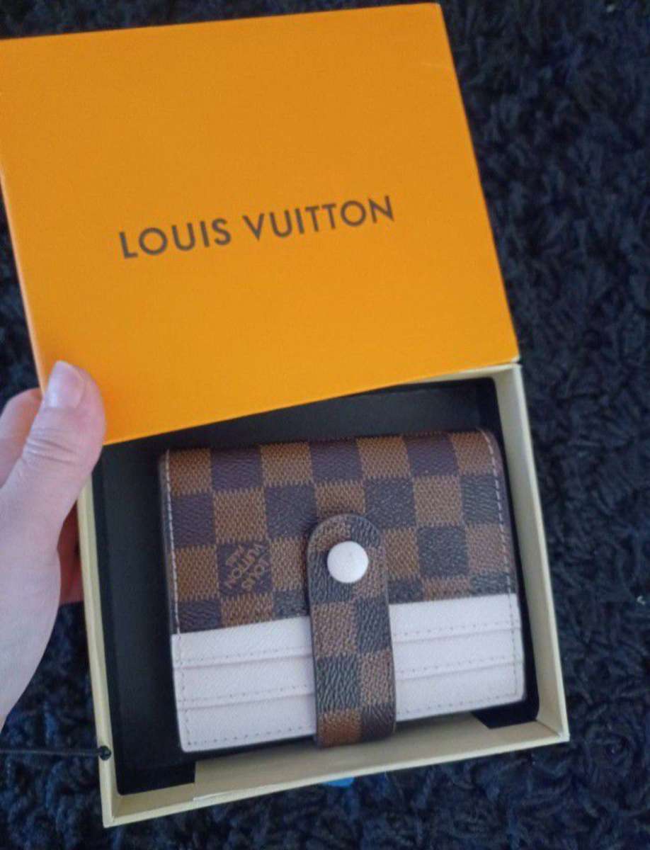 louis vuitton wallet