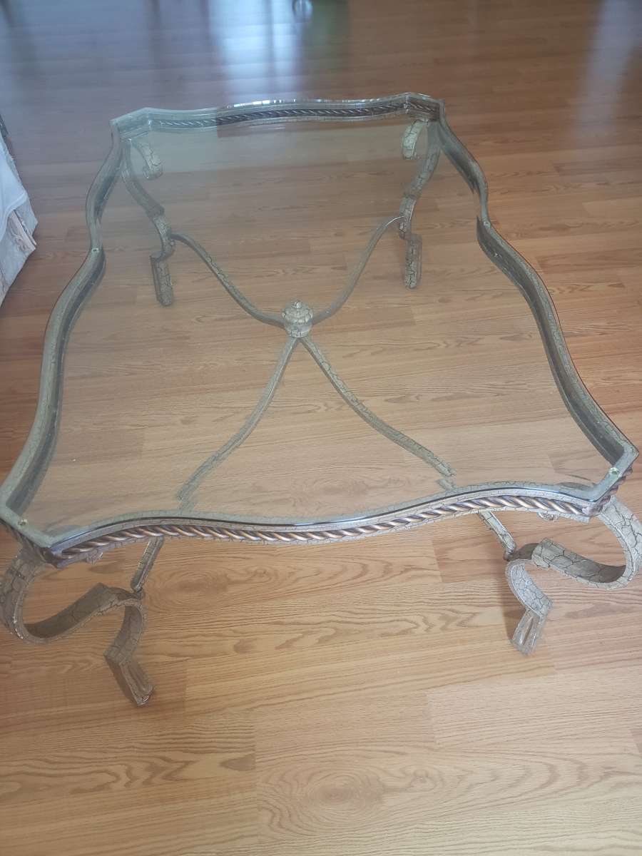 1 coffee table 2 end tables 1 entry table