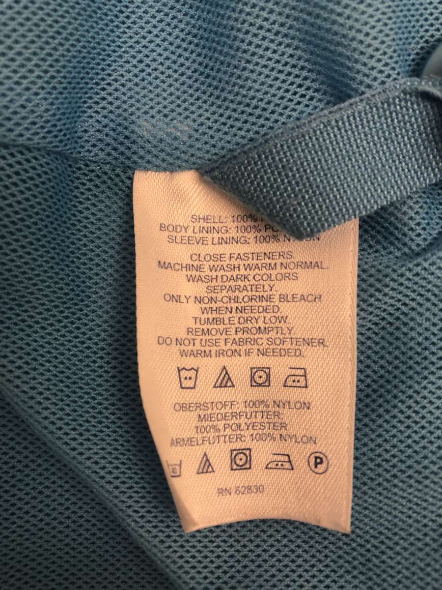 Lands End Womans Windbreaker size M