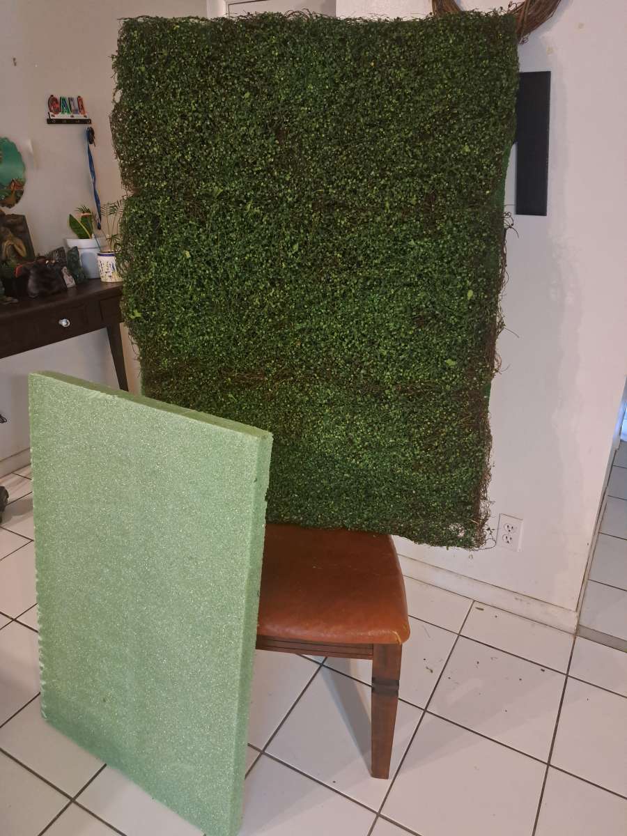 Artificial fake Grass wall decor stand