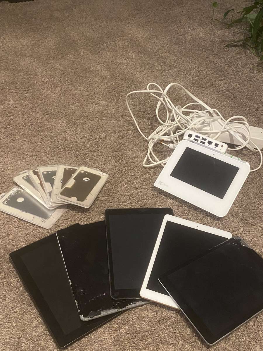 Electronics Kit and Clover POS system