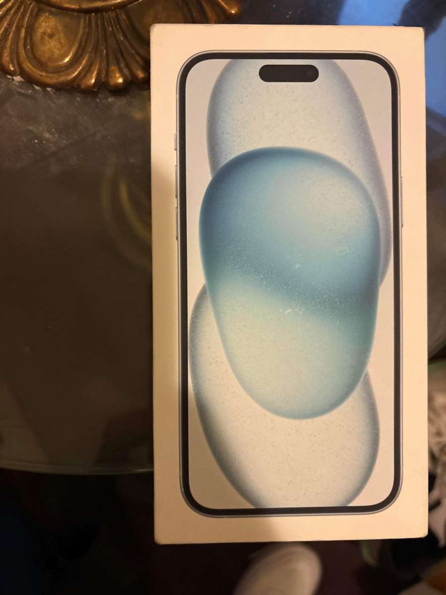 Blue Iphone 15 plus