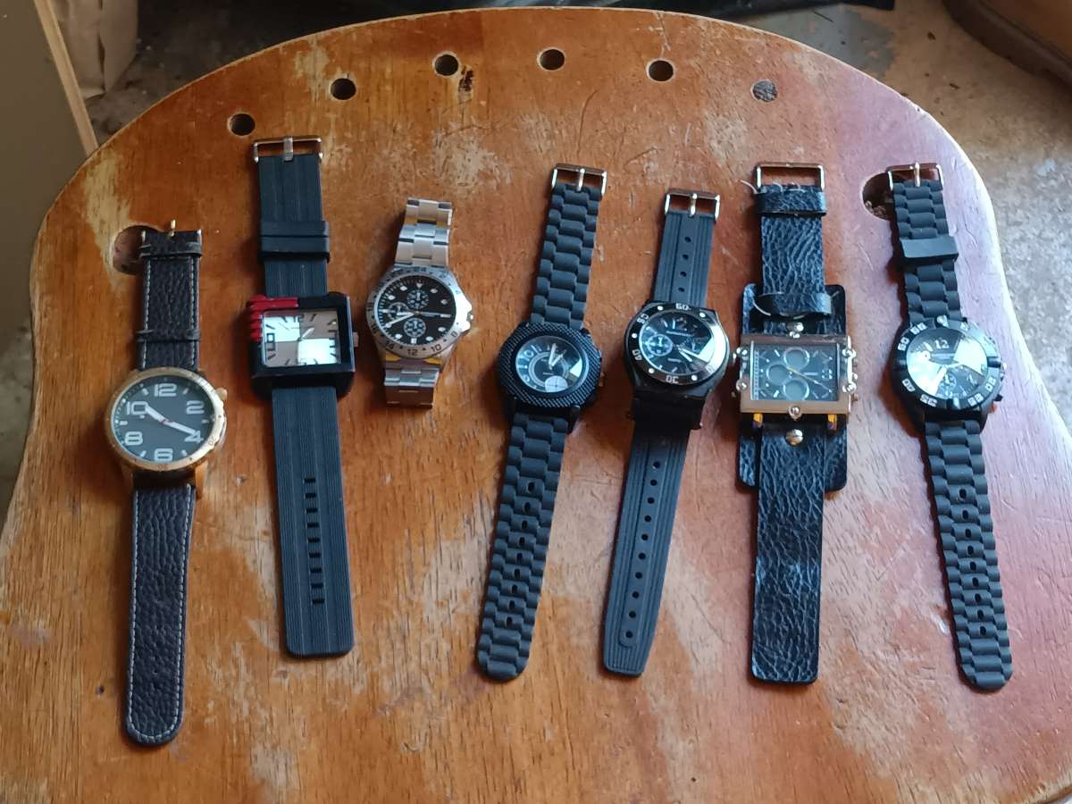 mens timepieces for every day of the week only 5 for all