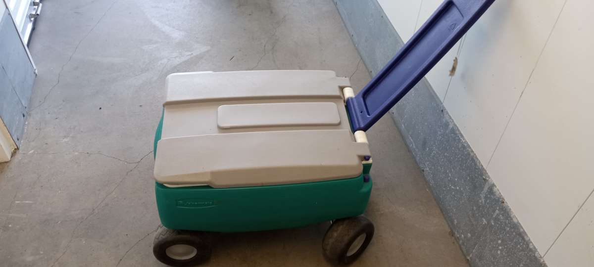 the 5 ice cooler from mini to familiary