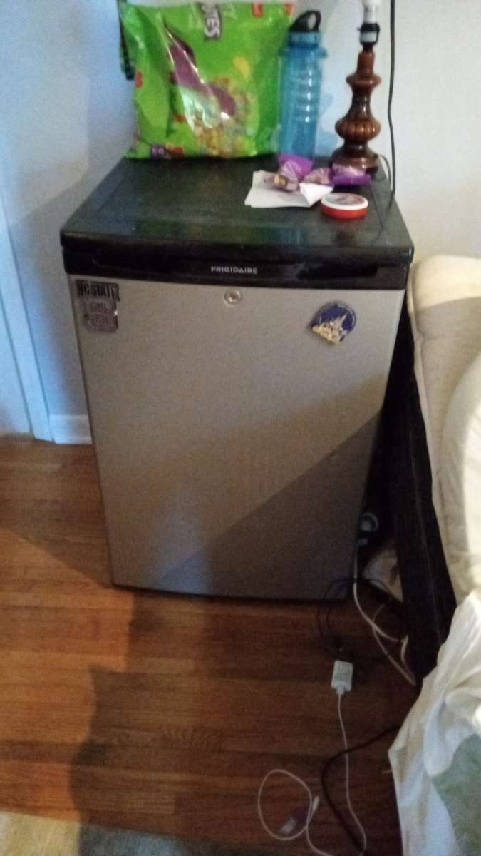 fridgerdare mini fridge