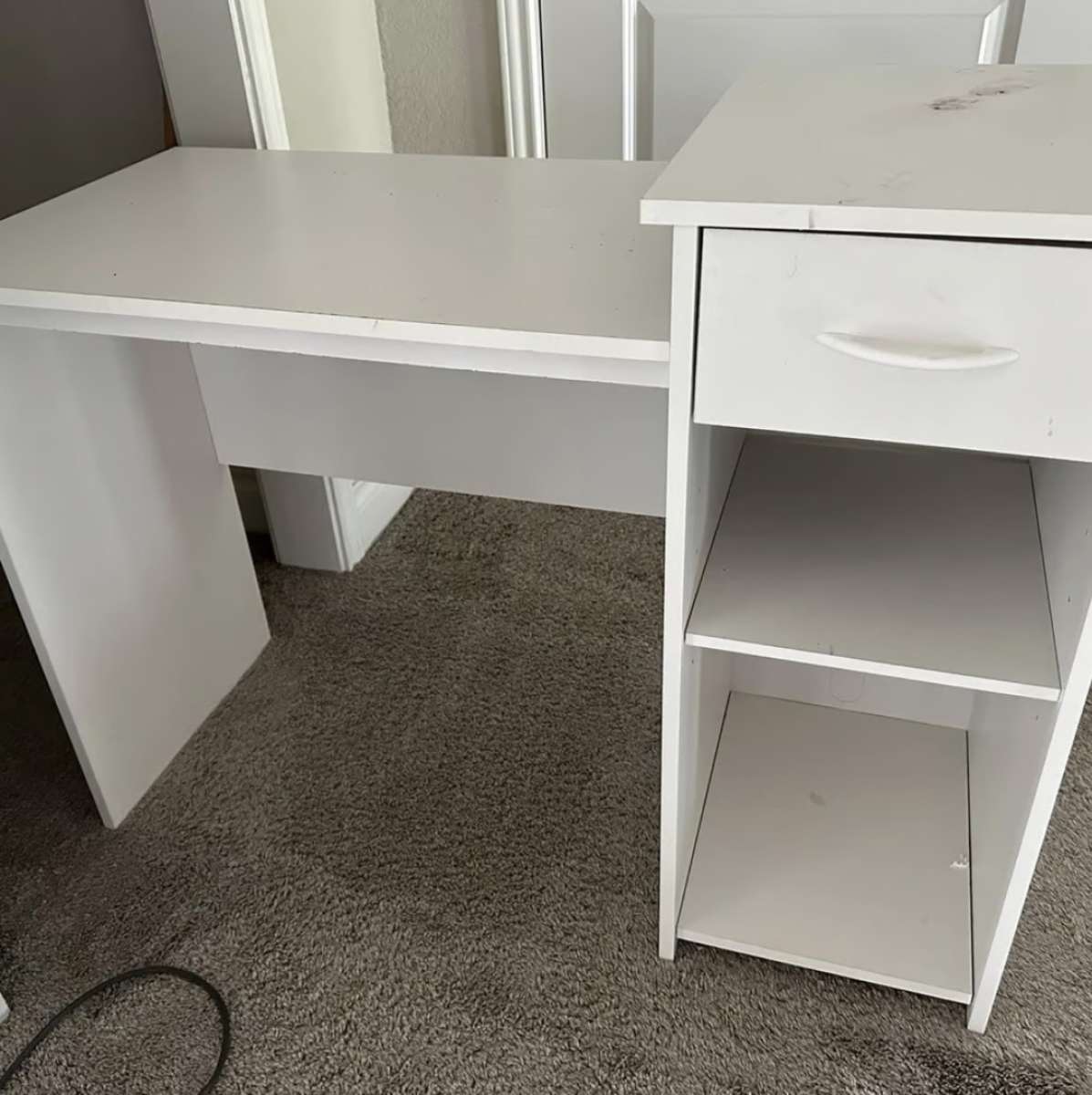 White Desk