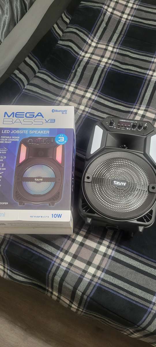 Bluetooth party speaker