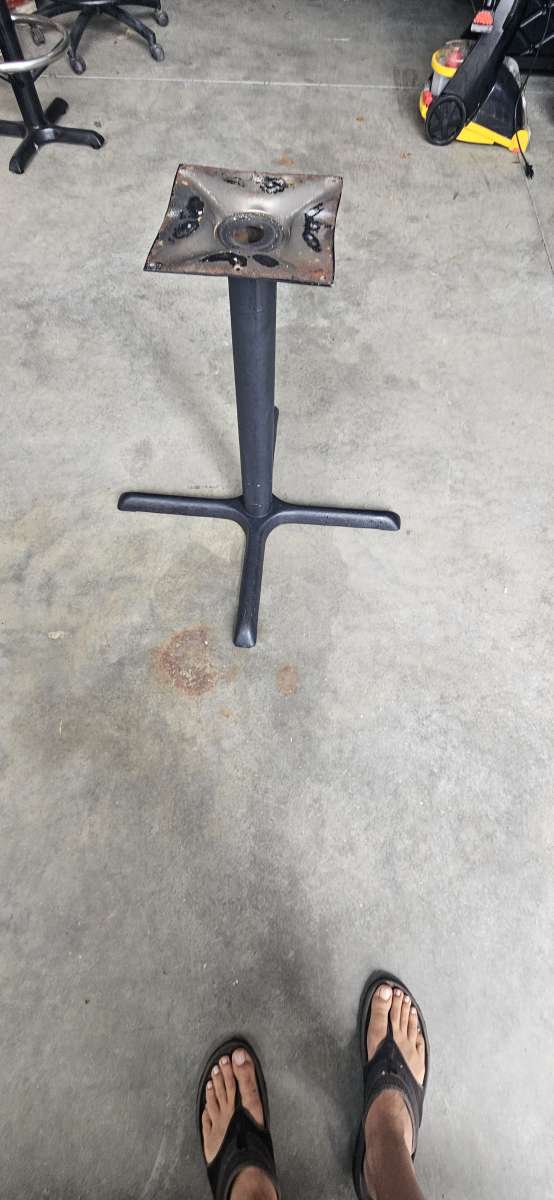 table mounts