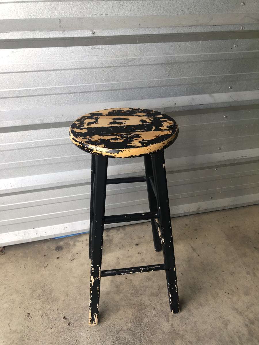 Stool 28
