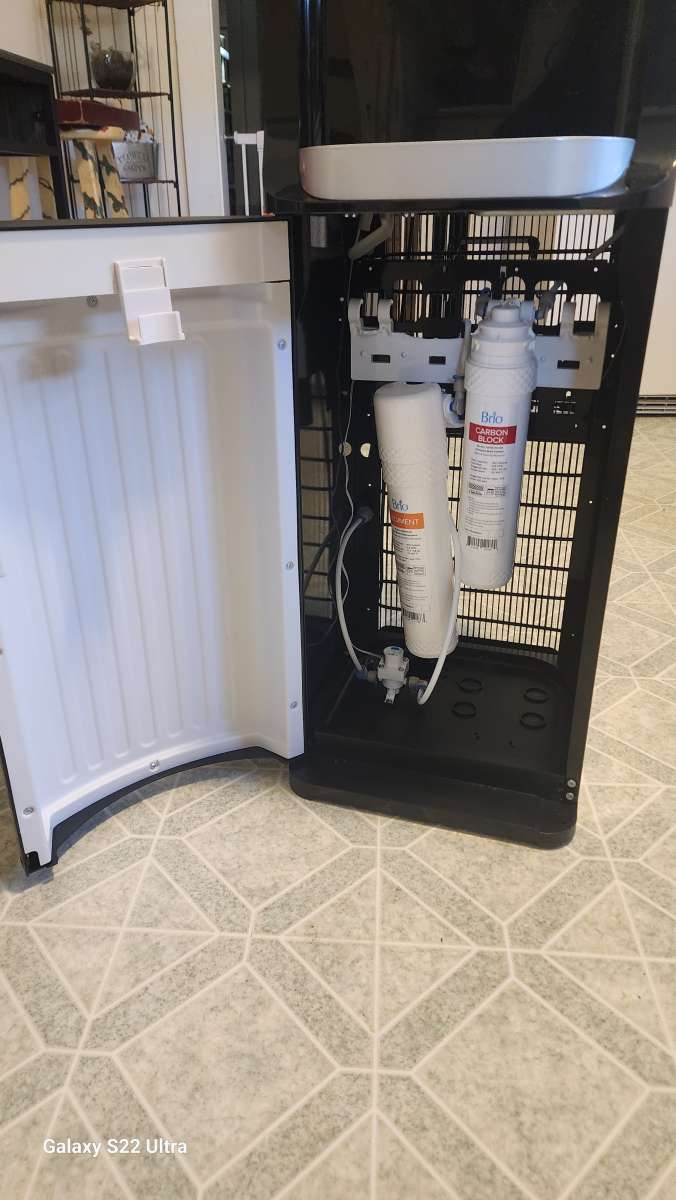 Brio Home or office water water dispencer 100 or best offer