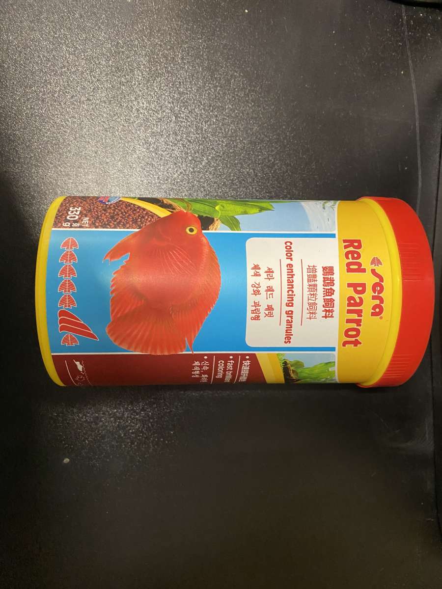 Fish Food to change the color Red Parrot