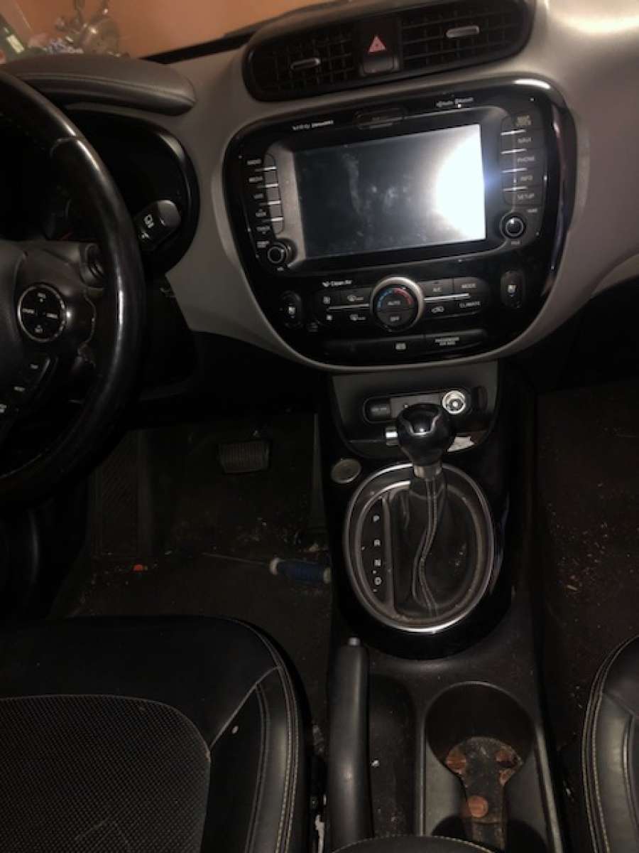 2014 Kia soul NO ENGINE