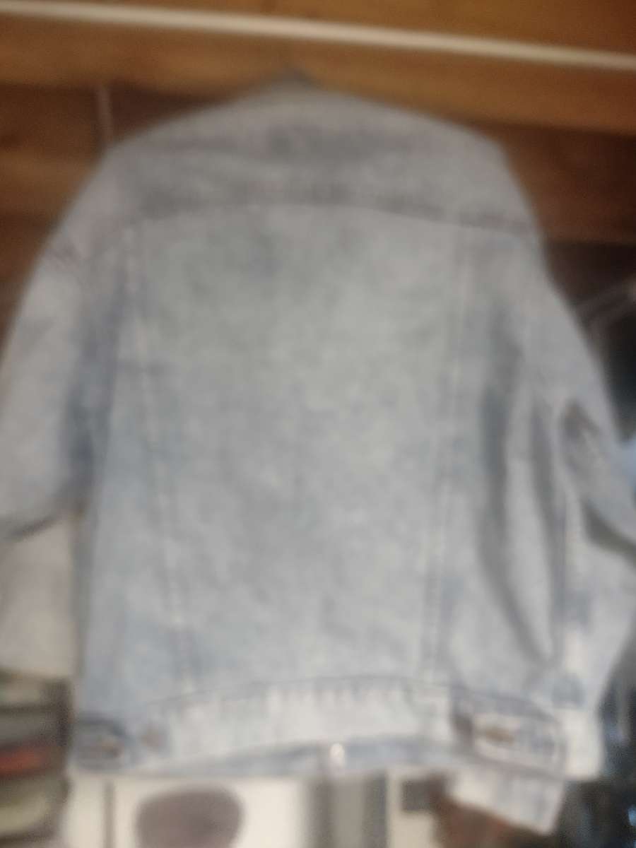 Levis jean jacket large size little e 80s no fraying
