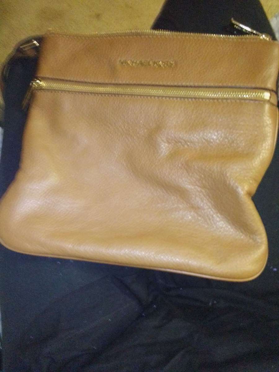3 Michael kors purses