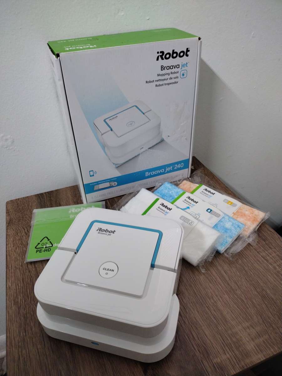 iRobot Braava jet 240 Mop Bundle Set