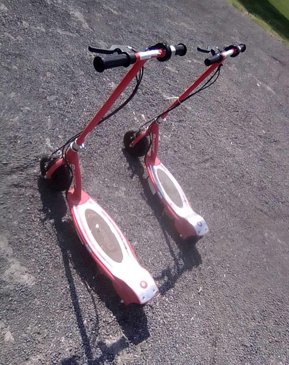 electric razer scooters