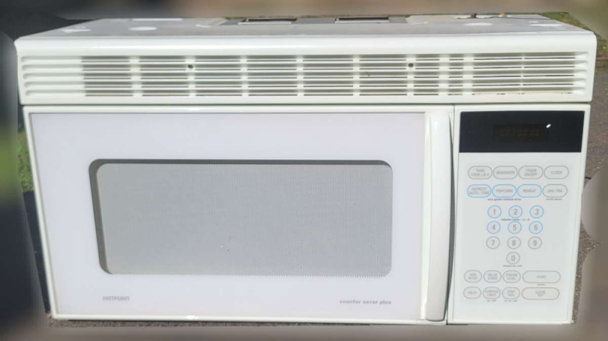 Hotpoint Microwave