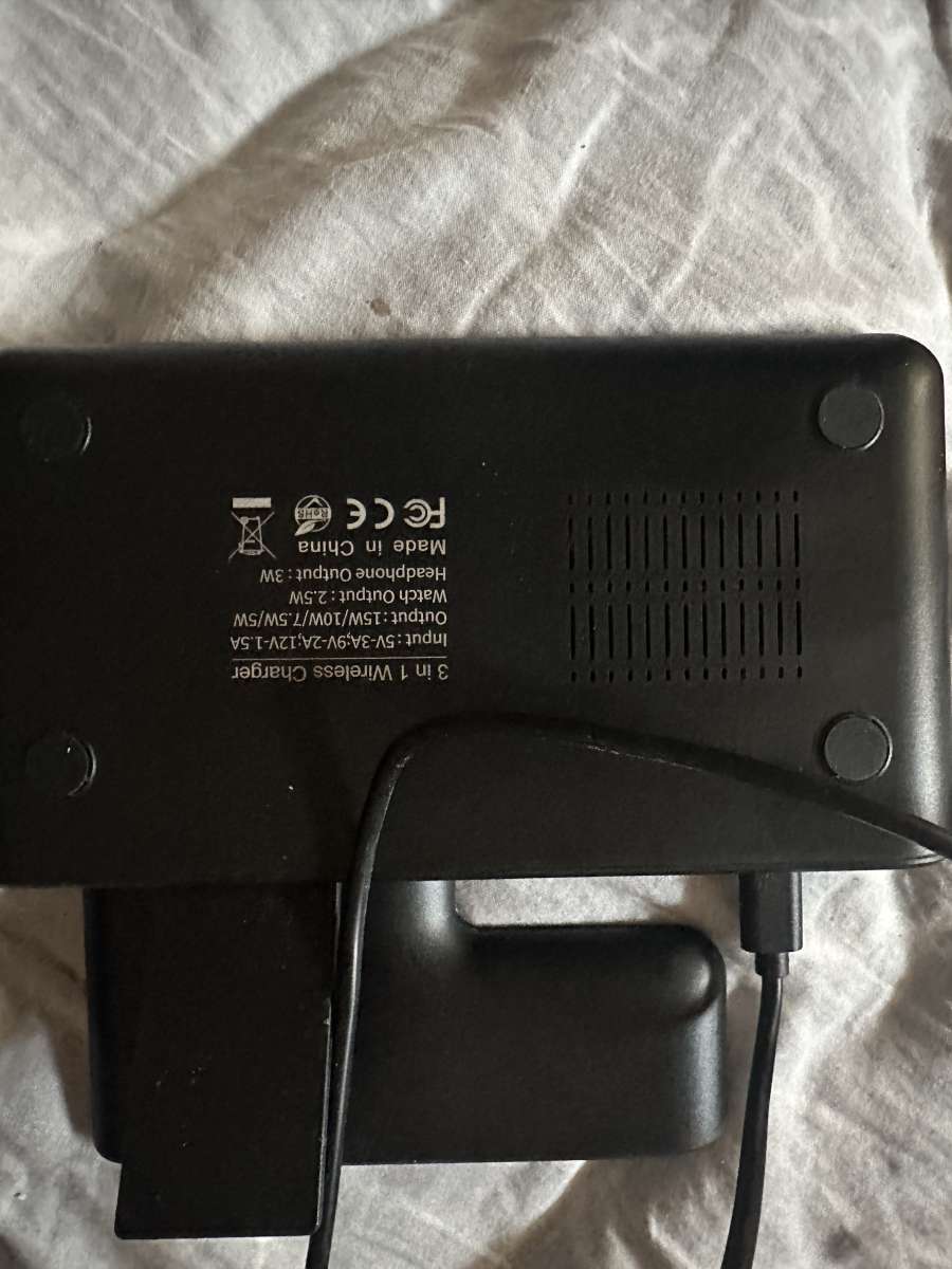 New York Yankeees wireless charger