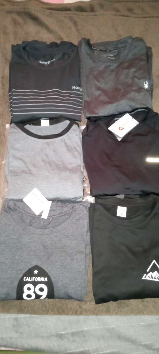 l sell the set of 6 sweatshirts size large new size large