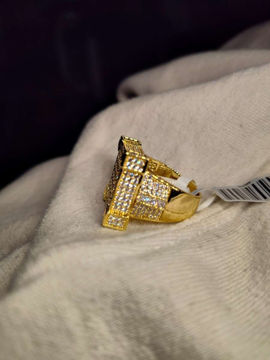 mens sz 9 14kg over 925 Sterling Silver and icy Cz