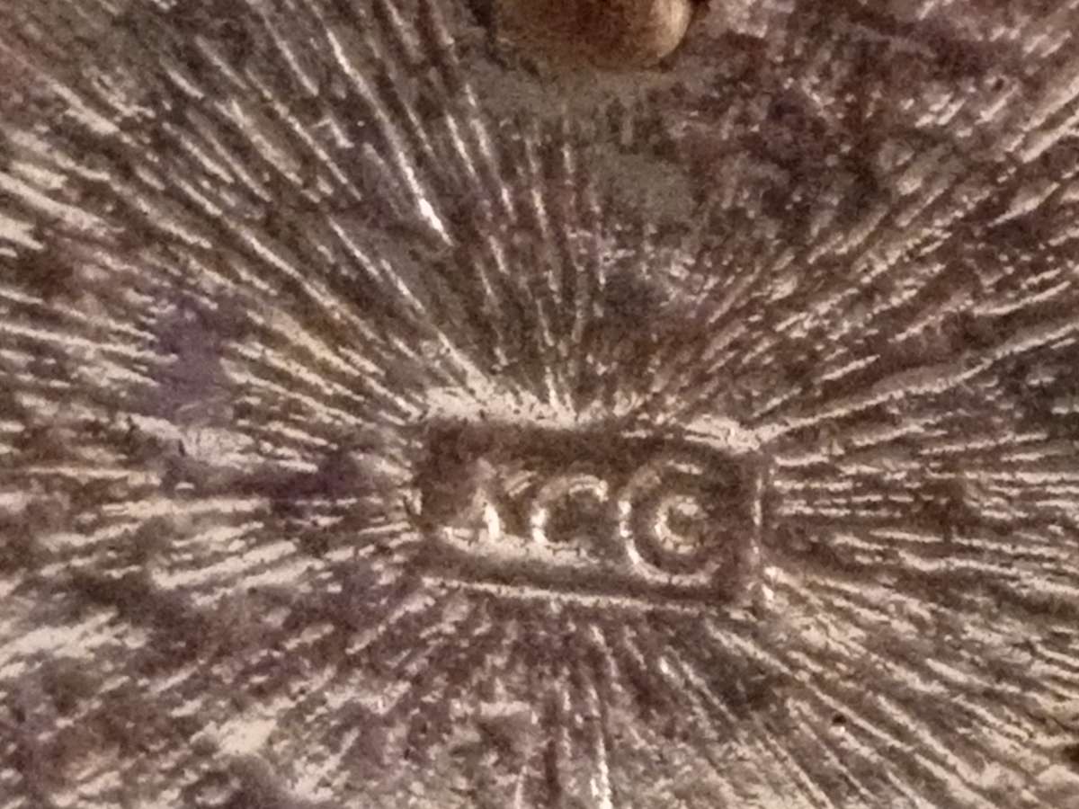 2 Oval Shape Stones Pendants