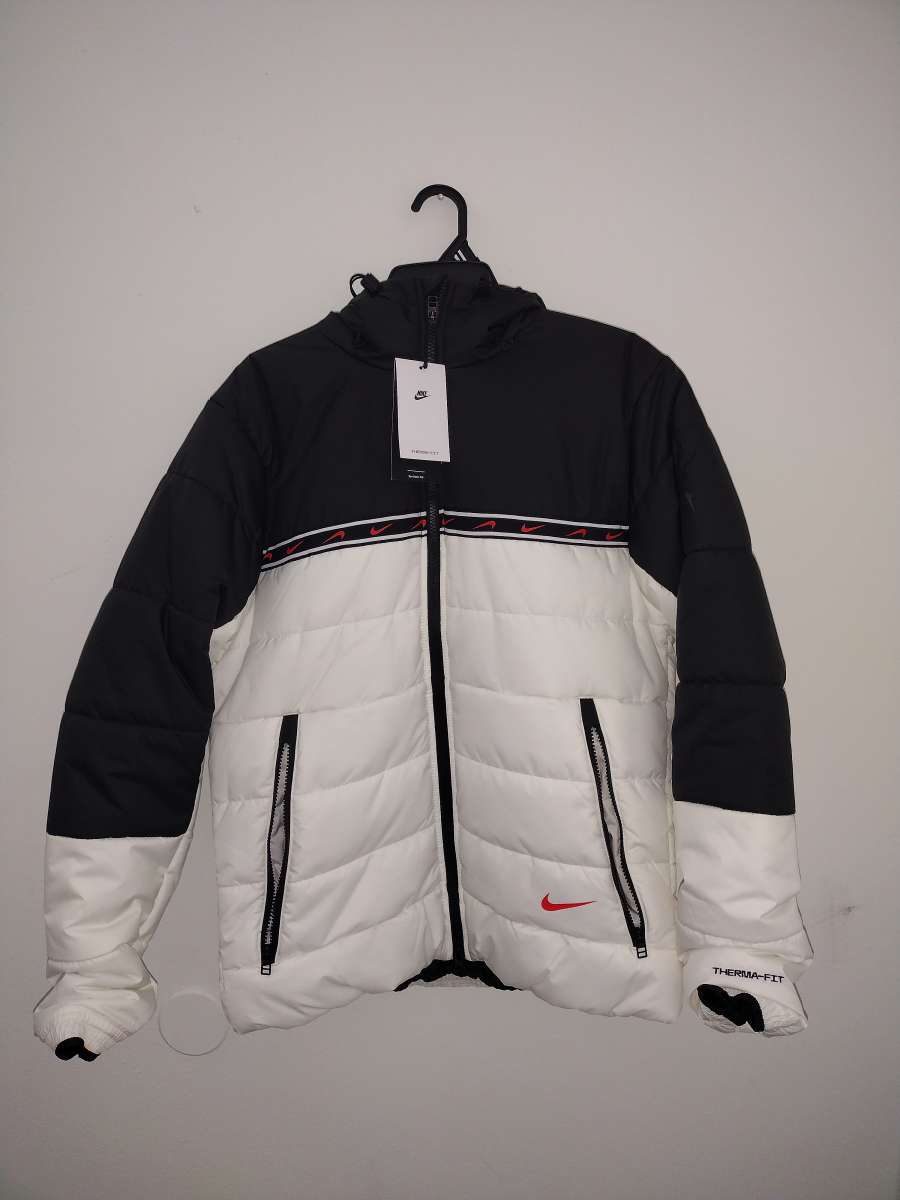 MENS NIKE Sportswear Repeat SyentheticFill Jacket White