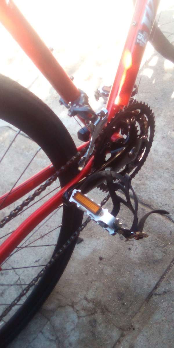 Windsor cabron fiber and aluminum bike  and speed got 8 gear