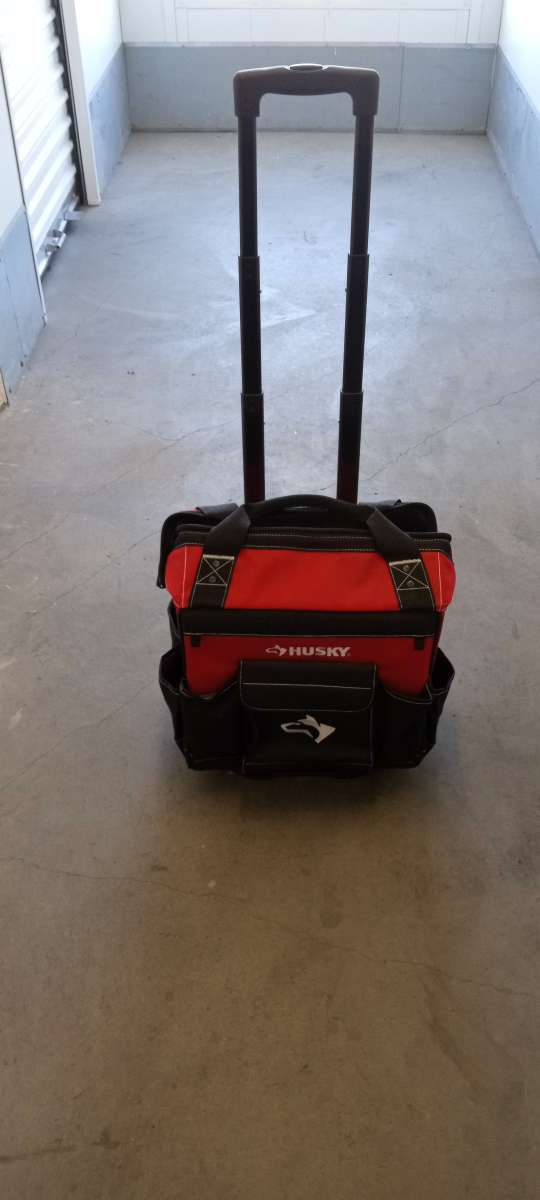 the husky tools bag new