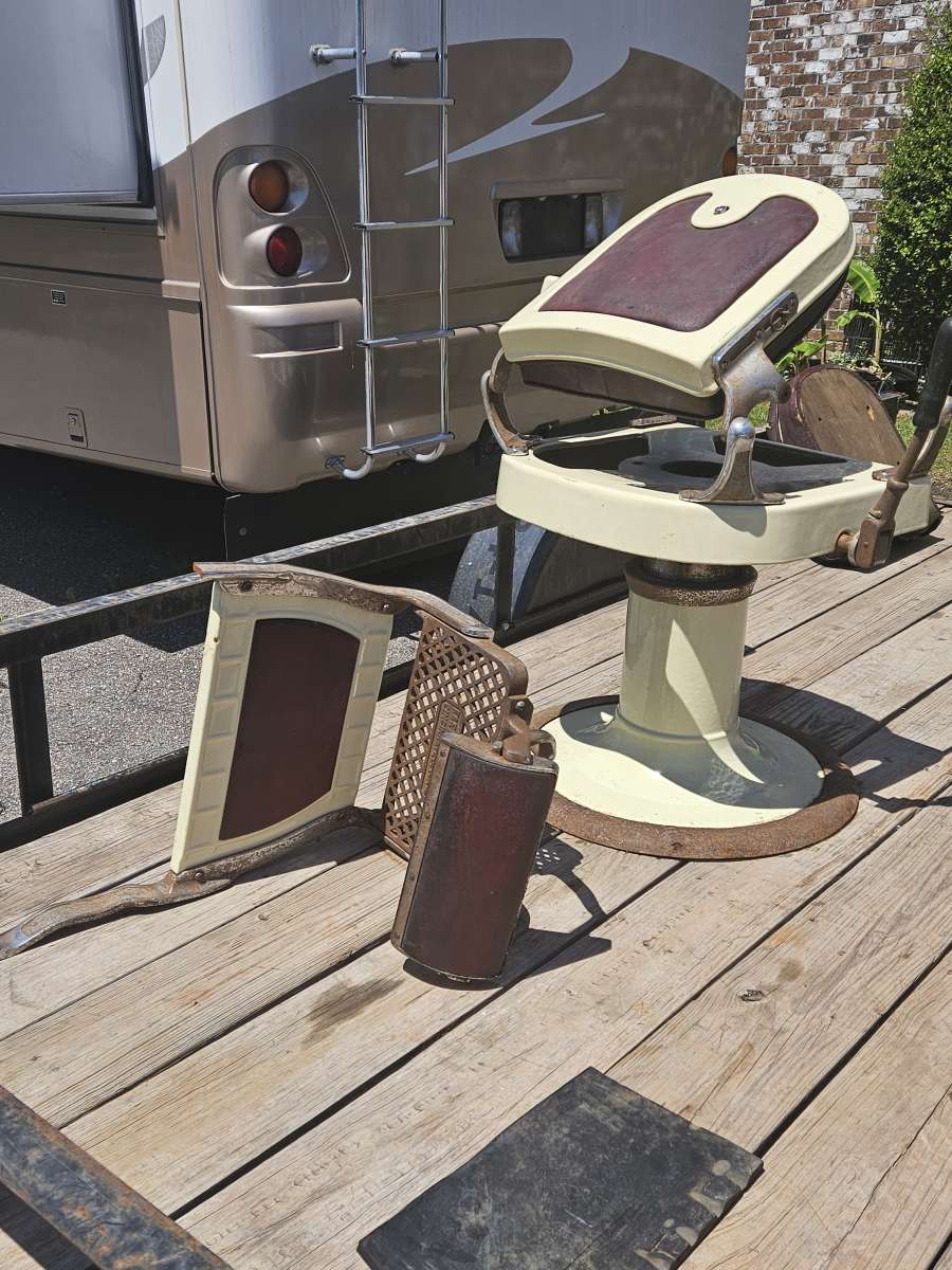 barbers chair