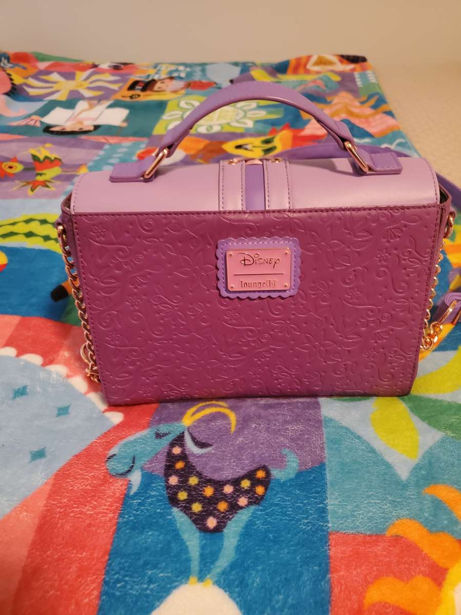 Tangled Magic Flower crossbody