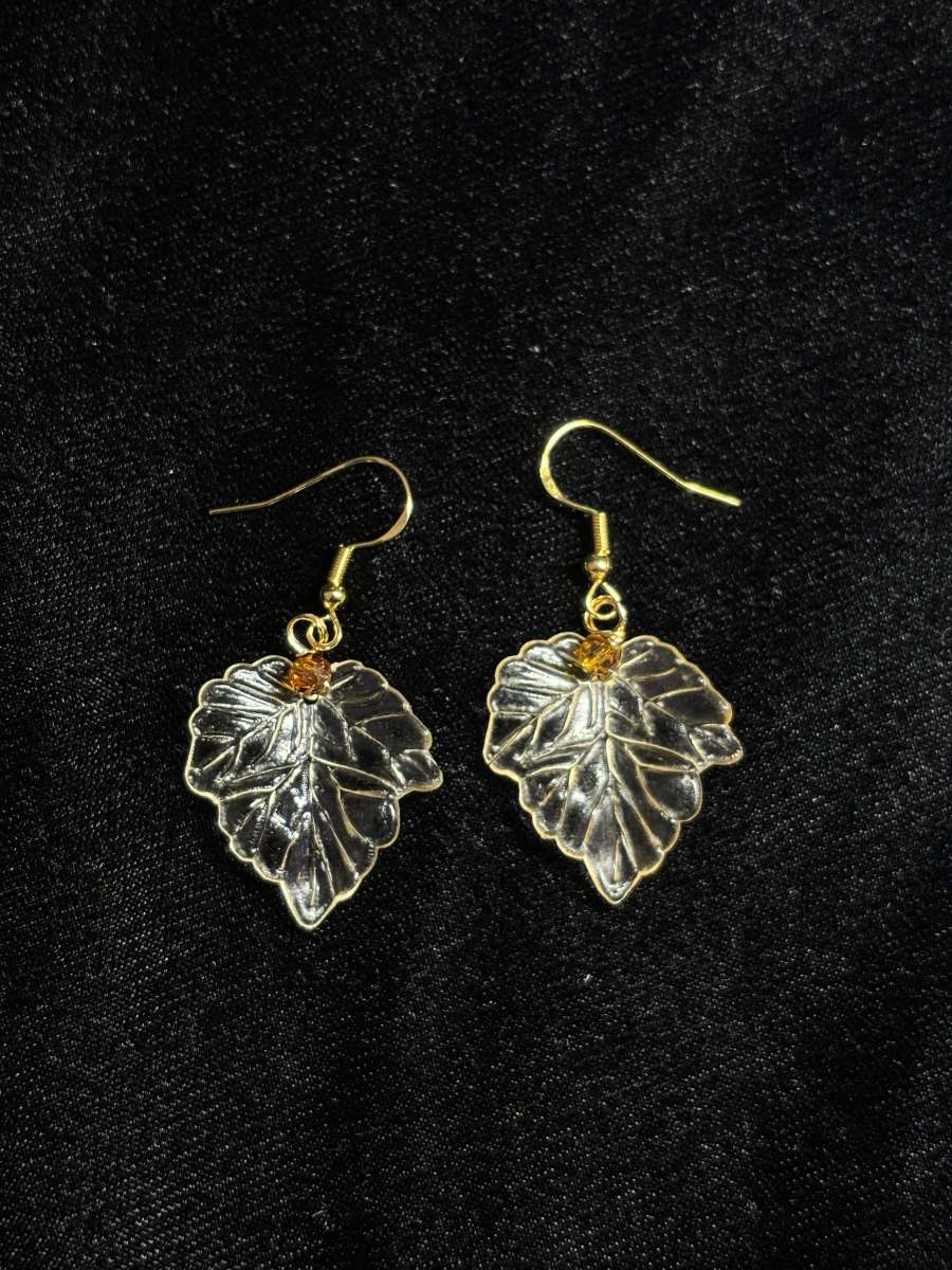 Maple leaf earrings