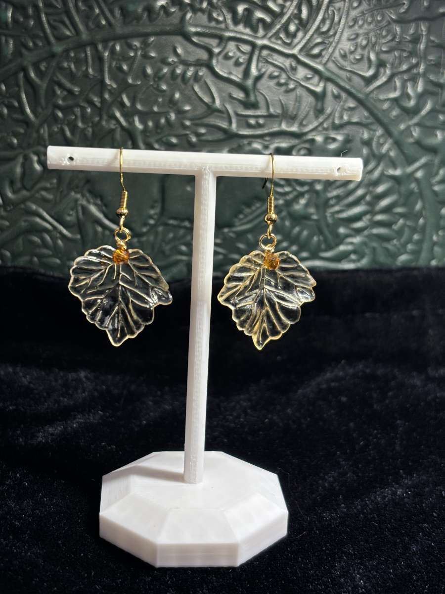 Maple leaf earrings